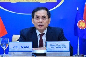 Bộ trưởng Ngoại giao Bùi Thanh Sơn tham dự Hội nghị đặc biệt Bộ trưởng Ngoại giao ASEAN-Hoa Kỳ