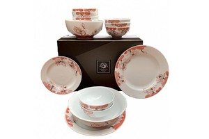 Bộ bát đĩa gốm sứ hoa sen đỏ, sản phẩm OCOP 5 sao, do Công ty TNHH Gốm sứ Quang Vinh Kl994 nhà cái bóng đá world cup.