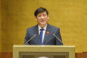 Bộ trưởng Bộ y tế Nguyễn Thanh Long đã ký báo cáo mới nhất của Kl993 ưu đãi thưởng hấp dẫn gửi Quốc hội về tình hình dịch bệnh, nhập, Kl994 nhà cái bóng đá world cup, tiêm vắc xin phòng Covid-19