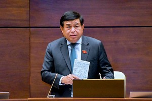 Bộ trưởng Bộ Kế hoạch và Kl99ok phiên bản mới Nguyễn Chí Dũng hồi âm ý kiến đại biểu về Kl99ok phiên bản mới công.