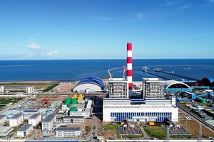Ngành điện "khát” vốn, chuyên gia nêu giải pháp hút dòng tiền tỷ USD