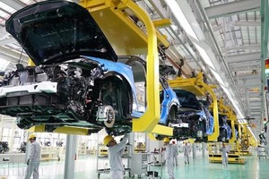 Ô tô lắp ráp có cơ hội giãn nộp thuế tiêu thụ đặc biệt và giảm phí trước bạ