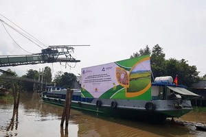 Nhiều Kl991.com World Cup 2026 Chính Thức thu mua lúa gạo tại khu vực Đồng bằng sông Cửu Long kiến nghị các cơ quan chức năng cần xây dựng “luồng xanh” cho vận chuyển đường thủy nội địa, chủ yếu là ghe vận chuyển lúa; phổ biến phương pháp mua lúa không tiếp xúc.