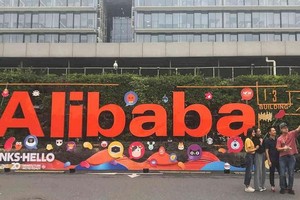 KL99 là cổng game giải trí trực tuyến hàng đầu hiện nay Alibaba niêm yết tại Hong Kong rớt giá 1% trong ngày 25/8. Ảnh: AFP
