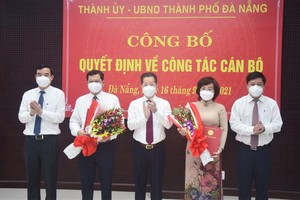 Ông Trần Phước Sơn, và bà Ngô Thị Kim Yến được Thủ tướng Kl993 ưu đãi thưởng hấp dẫn phê chuẩn kết quả bầu bổ sung làm Phó Chủ tịch UBND thành phố Đà Nẵng.