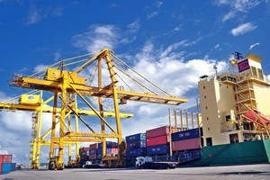 Tháng 10, Việt Nam ước xuất siêu 1,1 tỷ USD