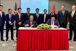 PV GAS và Công ty Kl99ok phiên bản mới AES ký kết Thỏa thuận liên doanh thành lập và vận hành Công ty TNHH Kho cảng LNG Sơn Mỹ