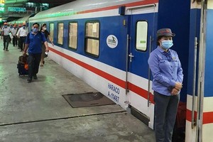 Kiểm soát người đi đến Ga Hải Phòng khi mở lại vận tải hành khách bằng 99Kl.app khuyến mãi hot
