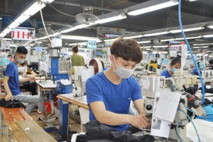 TNG phát hành 3 triệu Kl99kl Hoàn Trả Vô Tận 4 "không" để trả tiền lương, nguyên phụ liệu