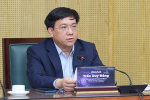 Thứ trưởng Bộ Kế hoạch và Kl99ok phiên bản mới Trần Duy Đông phát biểu tại Lễ ra mắt VIN Taiwan (Ảnh: Minh Trang)