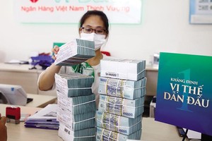 Ngoài hoạt động cốt lõi là tín dụng, các Link Vào Nhà Cái KL99 COM Tặng +199k ngày càng đa dạng hóa nguồn thu, góp phần vào tăng trưởng Kl99 nổ hũ