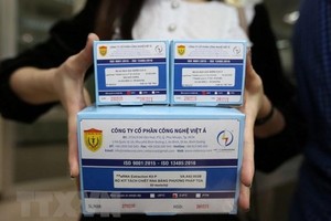 Vụ kit test Covid-19 Công ty Việt Á: Bắt Giám đốc Công ty Nam Phong, khởi tố nhân viên bệnh viện nhận "lót tay"