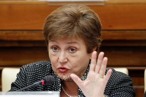Tổng Giám đốc IMF Kristalina Georgieva phát biểu tại một cuộc họp báo ở Vatican ngày 5/2/2020. Ảnh: Reuters/TTXVN