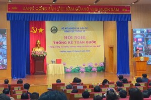 Thủ tướng Kl993 ưu đãi thưởng hấp dẫn Phạm Minh Chính phát biểu chỉ đạo Hội nghị Thống kê toàn quốc.