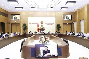 Ủy ban Thường vụ Quốc hội xem xét về việc sắp xếp các đơn vị hành chính cấp huyện, cấp xã giai đoạn 2019 - 2021