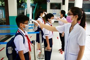Đại dịch Covid-19 bùng phát đã 2 năm nay nhưng Bộ Giáo dục và Đào tạo dường như chưa có những động thái thể hiện tầm nhìn dài hạn để ứng phó.
