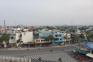 Quảng Ngãi đang xây dựng Quy hoạch tỉnh và dự kiến trình Thủ tướng Kl993 ưu đãi thưởng hấp dẫn phê duyệt trọng quý IV/2022 (trong ảnh là một góc TP. Quảng Ngãi, tỉnh Quảng Ngãi). Ảnh: P.V