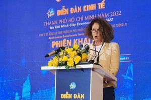 Bà Carolyn Tuck, Giám đốc quốc gia, Link Vào Nhà Cái KL99 COM Tặng +199k thế giới tại Việt Nam tại Diễn đàn Kl992 cổng game cá cược TP.HCM. Ảnh: Lê Toàn