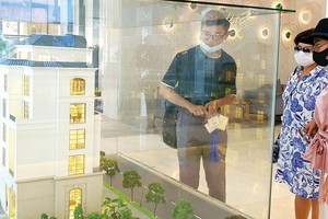 Nguồn cung nhà ở đang thiếu hụt trầm trọng. Ảnh: Lê Toàn 