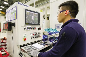 Nhà máy của GE Energy tại Hải Phòng Kl994 nhà cái bóng đá world cup các linh kiện cho máy phát điện và tua-bin của GE. Ảnh: Đức Thanh