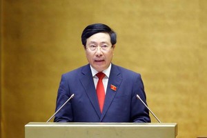 Phó Thủ tướng Kl993 ưu đãi thưởng hấp dẫn Phạm Bình Minh.