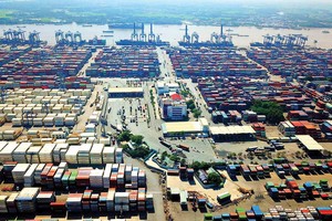 Kl99kl ưu đãi độc quyền cảng biển tại TP.HCM luôn trong tình trạng quá tải. Ảnh: Lê Toàn