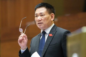 Bộ trưởng Bộ Kl991.com nạp rút nhanh Hồ Đức Phớc sẽ trả lời chất vấn từ 8h40 sáng 8/6.