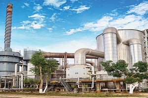 KL99 là cổng game giải trí trực tuyến hàng đầu hiện nay hóa chất là nhóm hiếm hoi tăng giá trong giai đoạn này. Ảnh nhà máy Hóa chất Đức Giang