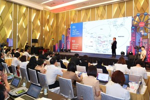 PGS.TS Trần Đình Thiên chia sẻ tại Hội thảo sáng 27/6