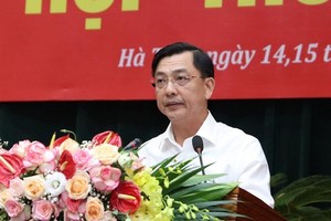 Giám đốc Sở Kế hoạch và Kl99ok phiên bản mới Trần Việt Hà trả lời về lĩnh vực quy hoạch - Kl99ok phiên bản mới với nội dung liên quan đến tỷ lệ giải ngân vốn Kl99ok phiên bản mới công 6 tháng đầu năm đạt thấp, nhất là phần vốn ngân sách tỉnh quản lý.