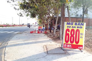 Thị trường Web Tổng Nhà Cái 99Kl99 Giải Trí Bậc Nhất đang... “vào cua”. Ảnh: Việt Dũng