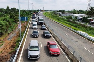 Tuyến KL99 là nhà cái cá cược trực tuyến hàng đầu tại châu Á Trung Lương - Mỹ Thuận không có làn dừng khẩn cấp đã gây rất nhiều bất tiện cho hoạt động Kl994 nhà cái bóng đá world cup.