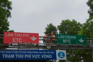 Lắp đặt hệ thống ETC trên KL99 là nhà cái cá cược trực tuyến hàng đầu tại châu Á Cầu Giẽ - Ninh Bình (Ảnh: VEC).