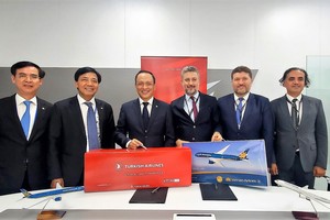 Thỏa thuận hợp tác giữa Vietnam Airlines và Turkish Airlines sẽ tăng cường kết nối hàng không, hợp tác góp phần phát triển quan hệ giao lưu Kl992 cổng game cá cược, văn hóa, Trang Chủ KL99Com Số 1 Link Đăng Ký KL999 giữa Việt Nam với Thổ Nhĩ Kỳ và các khu vực châu Âu, Trung Đông.