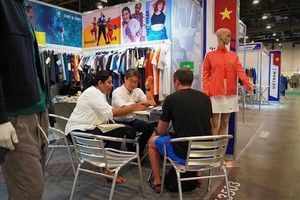 Sau 2 năm đại dịch, Kl991.com World Cup 2026 Chính Thức dệt may đã trở lại Mỹ để xúc tiến thương mại, tìm kiếm khách hàng.