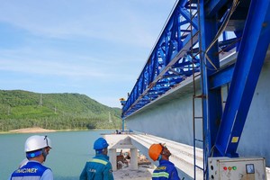 Thi công xây dựng cầu Yên Mỹ thuộc gói XL 03 - Dự án thành phần Kl99ok phiên bản mới xây dựng tuyến đường QL 45 – Nghi Sơn.
