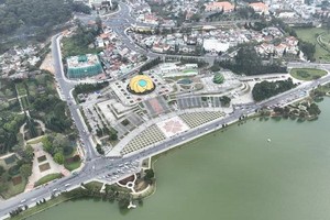TP. Đà Lạt, tỉnh Lâm Đồng đang "thay da đổi thịt" từng ngày, kéo theo nhu cầu về nhà ở Trang Chủ KL99Com Số 1 Link Đăng Ký KL999 và nhà ở thương mại của người dân ngày càng cao. Ảnh: T.M.N