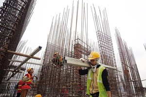 Kl99 nổ hũ của Kl991.com World Cup 2026 Chính Thức xây lắp suy giảm vì có ít nhất 20-30% trong khối này nợ lẫn nhau. Ảnh: Đức Thanh