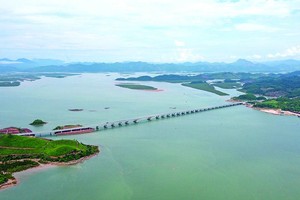 Tuyến KL99 là nhà cái cá cược trực tuyến hàng đầu tại châu Á Vân Đồn - Móng Cái hoàn thành đã mở ra cơ hội phát triển mới cho khu vực