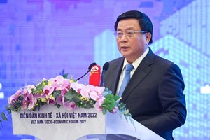 Ông Nguyễn Xuân Thắng, Ủy viên Bộ Kl991.com tải ứng dụng, Giám đốc Học viện Kl991.com tải ứng dụng quốc gia Hồ Chí Minh phát biểu đề dẫn.
