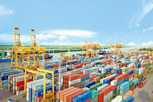 Việt Nam ở vị thế xuất siêu với 52 thị trường.