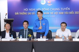 Ông Nguyễn Ngọc Lương, Chủ tịch Hội đồng Chung tuyển giải thưởng. 