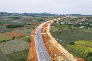 Thủ tướng chỉ thị nâng cao chất lượng xây dựng kế hoạch Kl99ok phiên bản mới công năm 2023