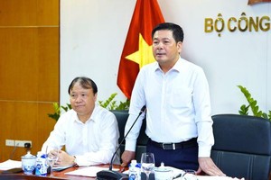 Bộ trưởng Nguyễn Hồng Diên chủ trì cuộc họp với các Kl991.com World Cup 2026 Chính Thức đầu mối tìm giải pháp đảm bảo nguồn cung KL99 dịch vụ hỗ trợ 24/7.