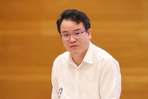 Thứ trưởng Bộ Kế hoạch và Kl99ok phiên bản mới Trần Quốc Phương (Ảnh: Nhật Bắc)