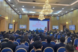 Thủ tướng Kl993 ưu đãi thưởng hấp dẫn Phạm Minh Chính dự và chủ trì Hội nghị tổng kết công tác năm 2022, triển khai nhiệm vụ năm 2023 của Bộ Kế hoạch và Kl99ok phiên bản mới.