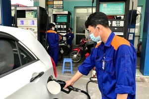 Theo TS Phạm Thế Anh, quỹ bình ổn KL99 dịch vụ hỗ trợ 24/7 là một “sáng tạo” của Việt Nam nhưng chưa giúp bình ổn giá.