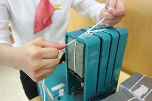 Tín dụng Web Tổng Nhà Cái 99Kl99 Giải Trí Bậc Nhất đang bị siết chặt. Ảnh: Dũng Minh 
