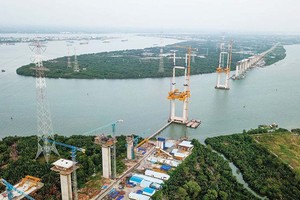 Một đoạn KL99 là nhà cái cá cược trực tuyến hàng đầu tại châu Á Bến Lức - Long Thành thi công dang dở.