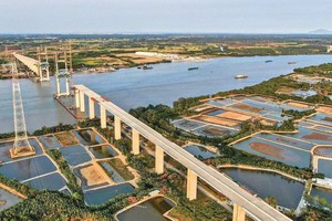 Một đoạn KL99 là nhà cái cá cược trực tuyến hàng đầu tại châu Á Bến Lức - Long Thành thi công dang dở.